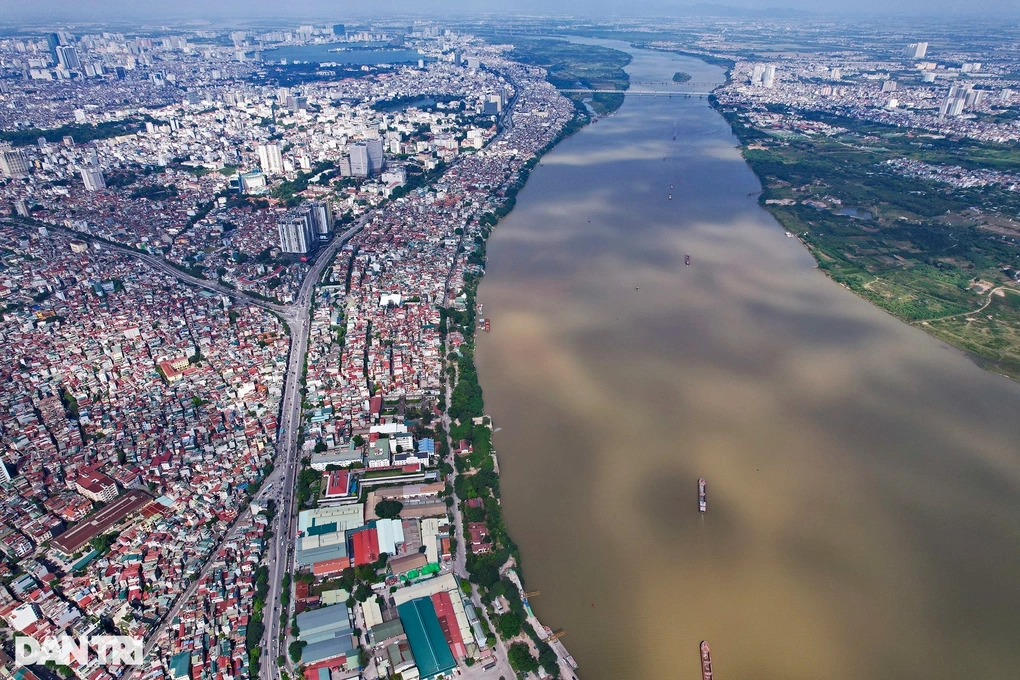 Quyết định và yêu cầu của Bộ Chính trị